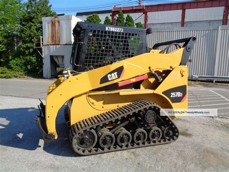 cat skid steer auxiliary hydraulics